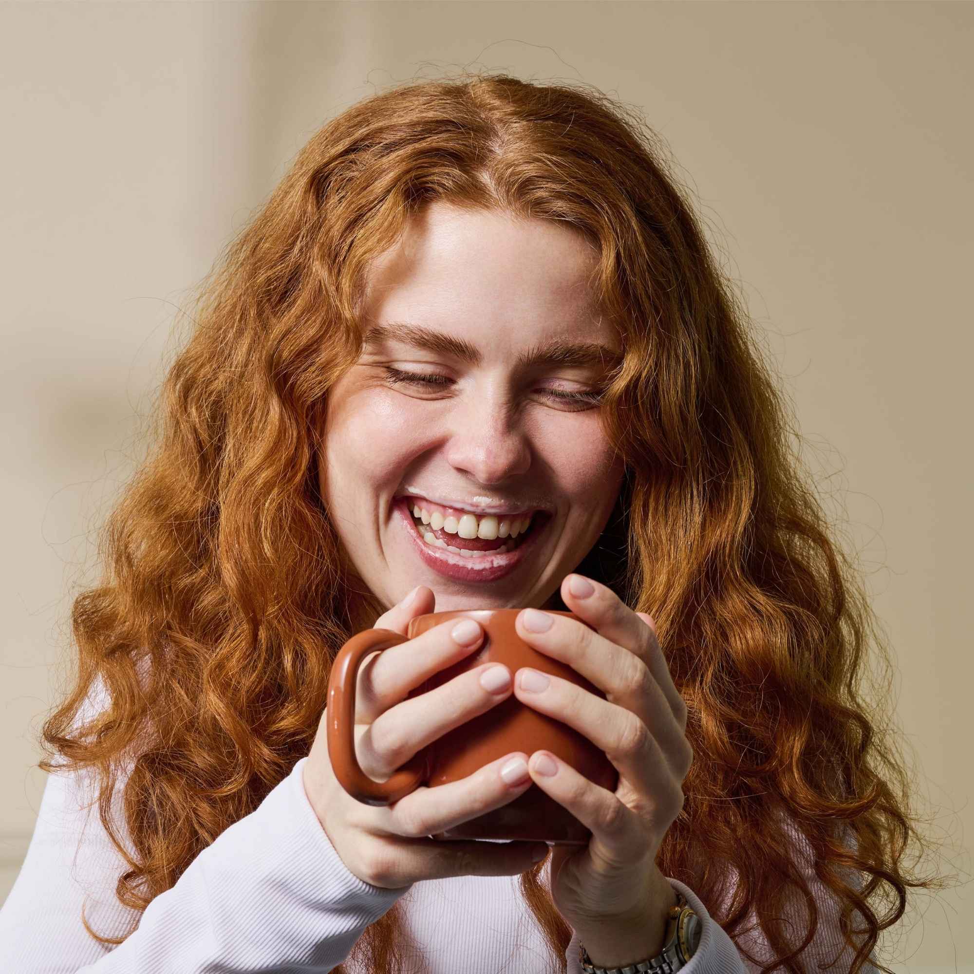 Mensch genießt Kaffee